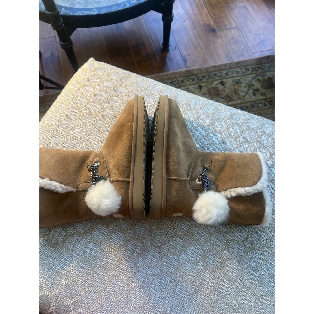 UGG Classic Short Charm Women’s Suede Shearling Pull-On Mid-Calf Boots US 7 - Picture 5 of 10
